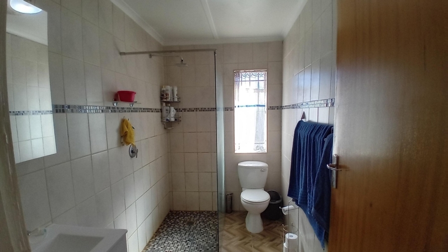 4 Bedroom Property for Sale in Parkersdorp Western Cape